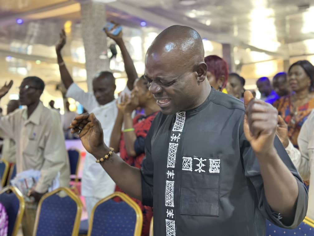 Worship at The Eagles Evangelistic Ministries International